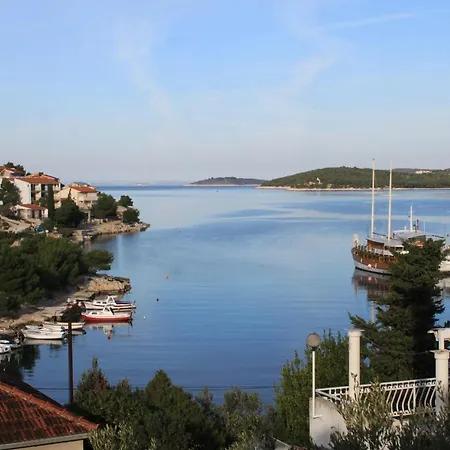 Vikendica Seaside Holiday House Razanj, Rogoznica - 7514 *