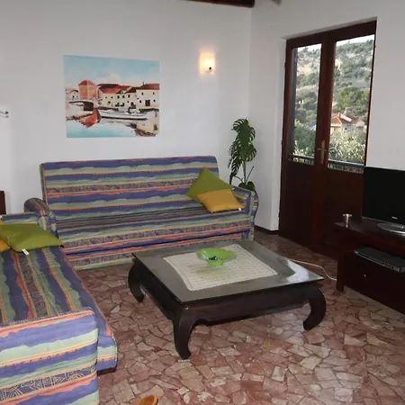 Seaside Holiday House Razanj, Rogoznica - 7514 Holiday home *